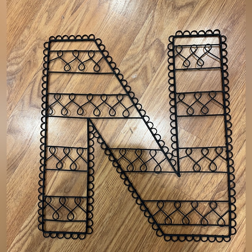 Pottery Barn ‘N’ initial sign in iron.